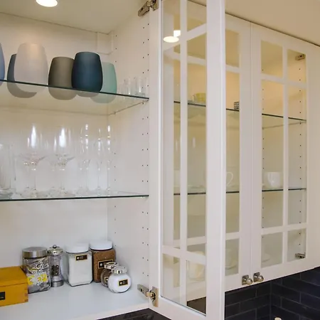 Maya's Flats & 11 - *