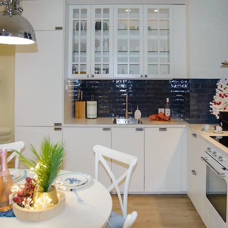 Maya's Flats & 11 - *