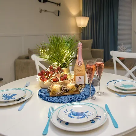 Maya's Flats & 11 - *