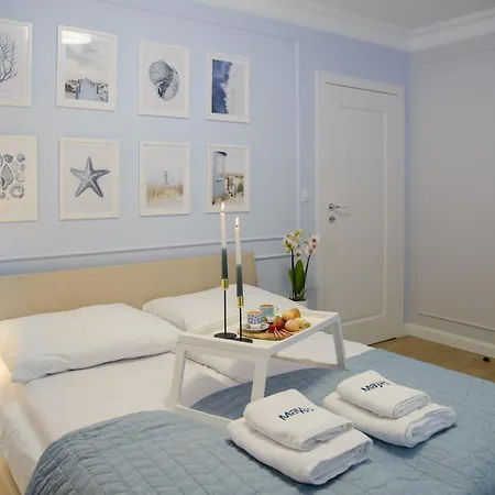 Maya's Flats & 11 - *