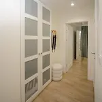 Apartment Maya's Flats & 11 -
